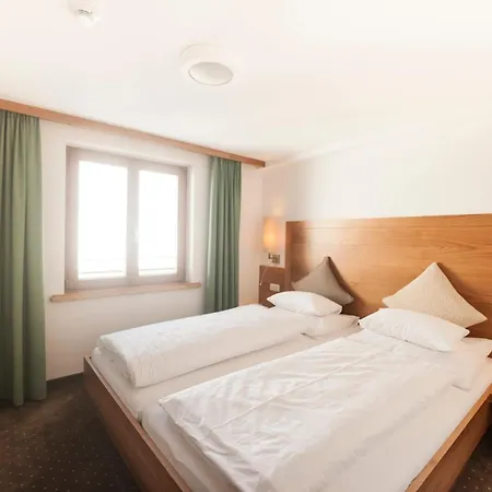 Hotel Schranz - In & Out