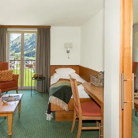 Schranz - In & Out Hotel