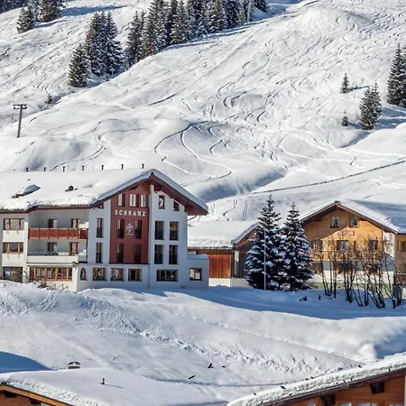Hotel Schranz - Ski In & Ski Out